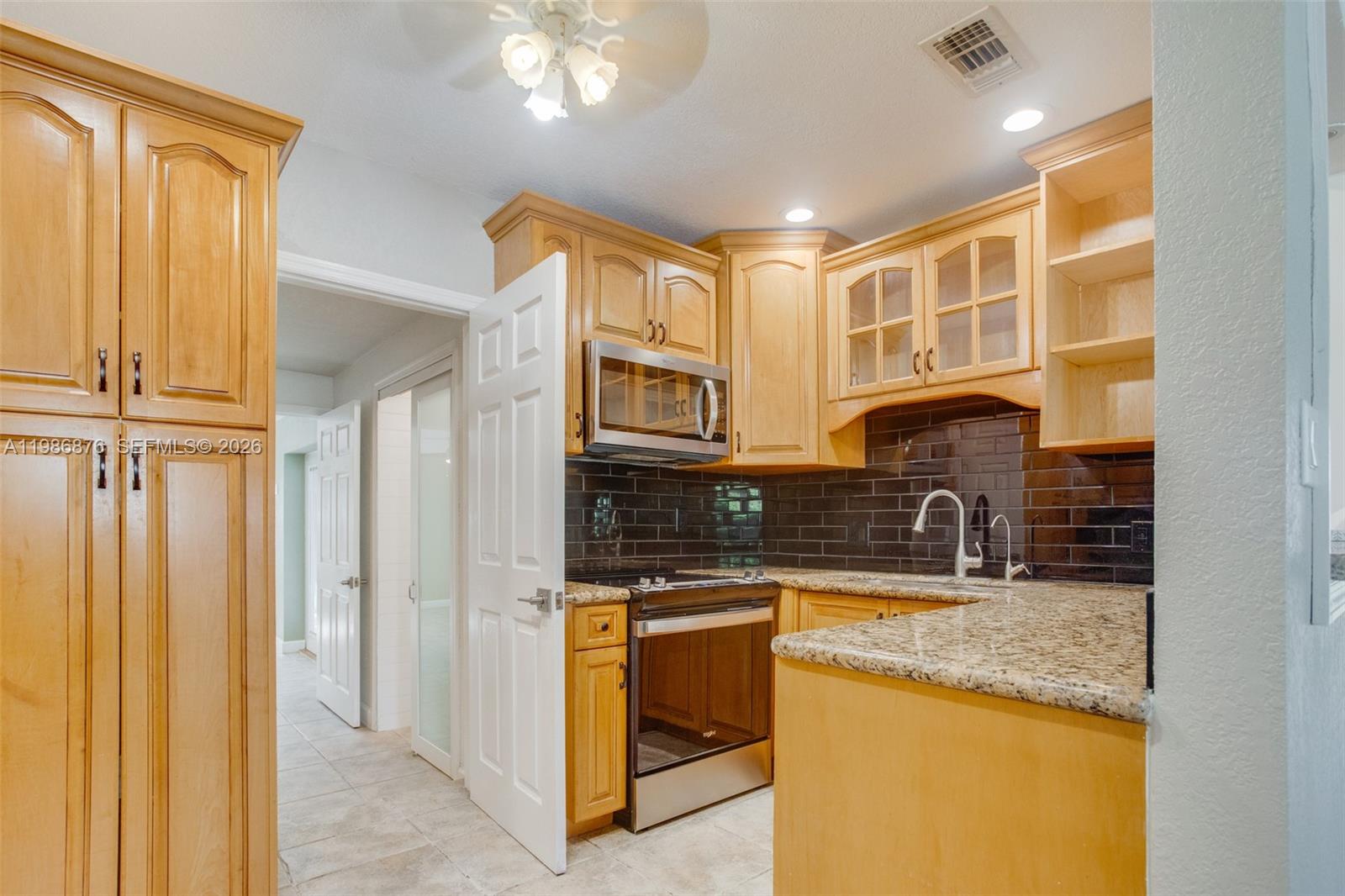 PROGRESSO - Residential Lease