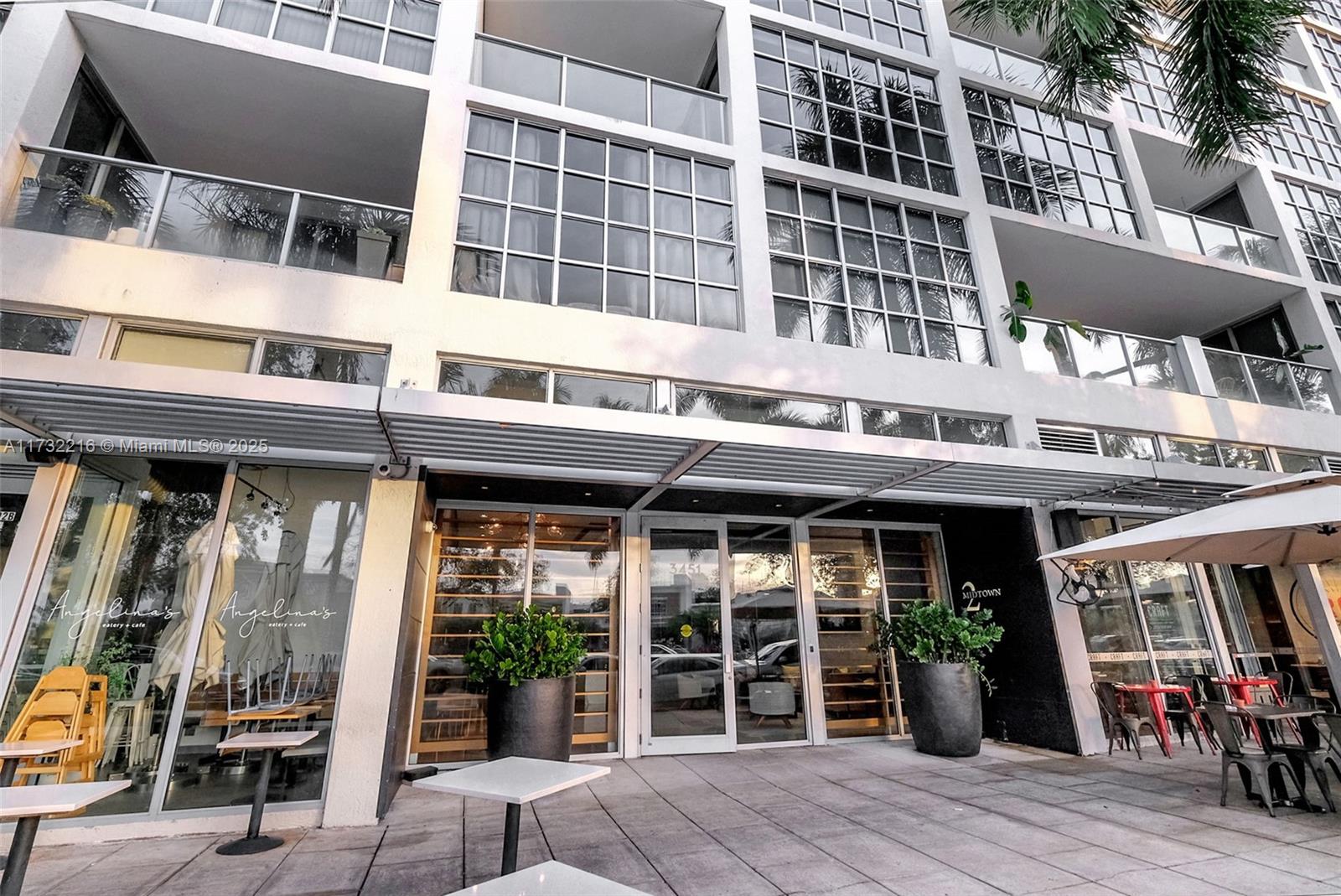 3451 NE 1st Ave M0507