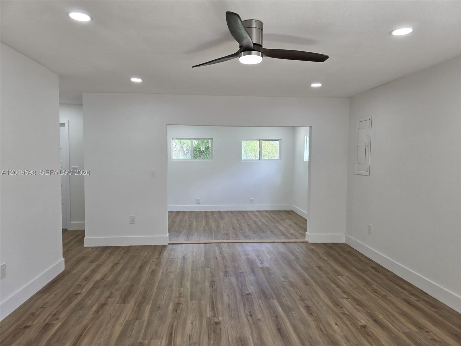 PORT LABELLE UNIT 5 - Residential
