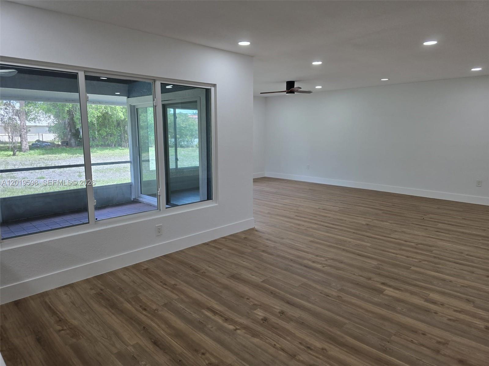 PORT LABELLE UNIT 5 - Residential