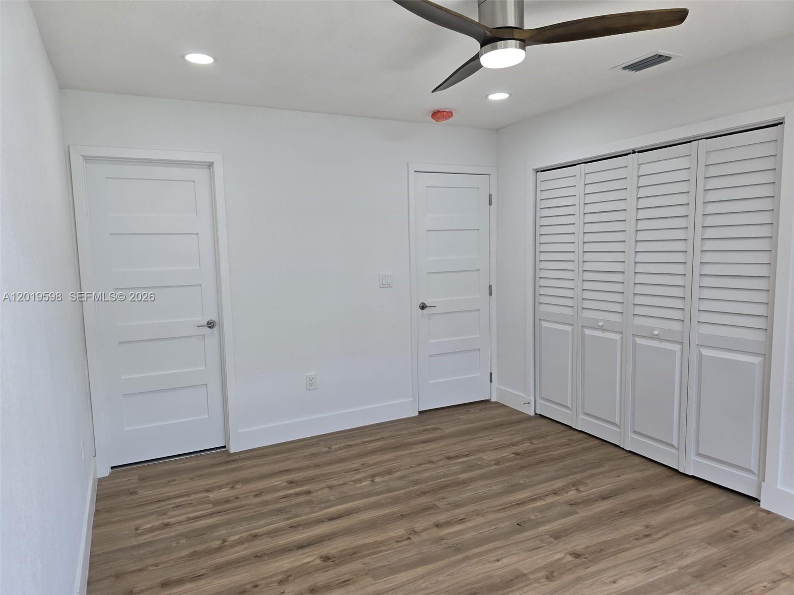 PORT LABELLE UNIT 5 - Residential