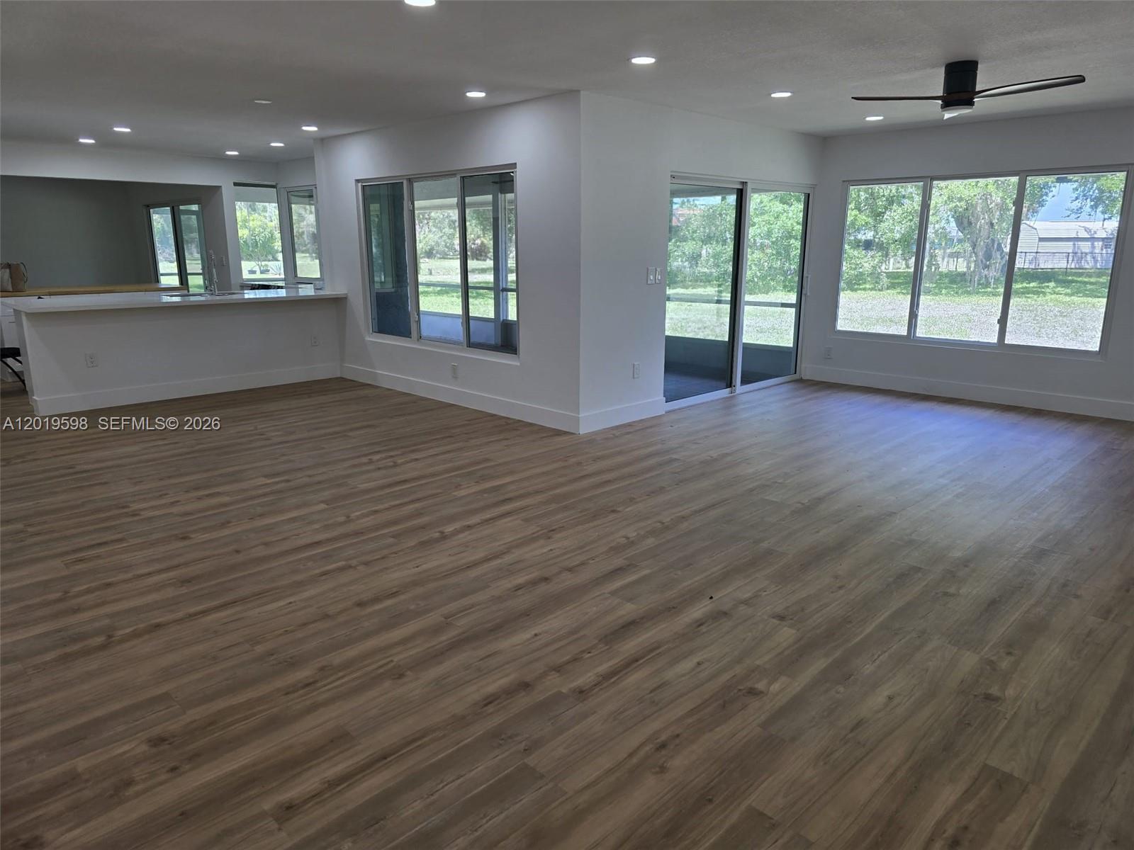 PORT LABELLE UNIT 5 - Residential