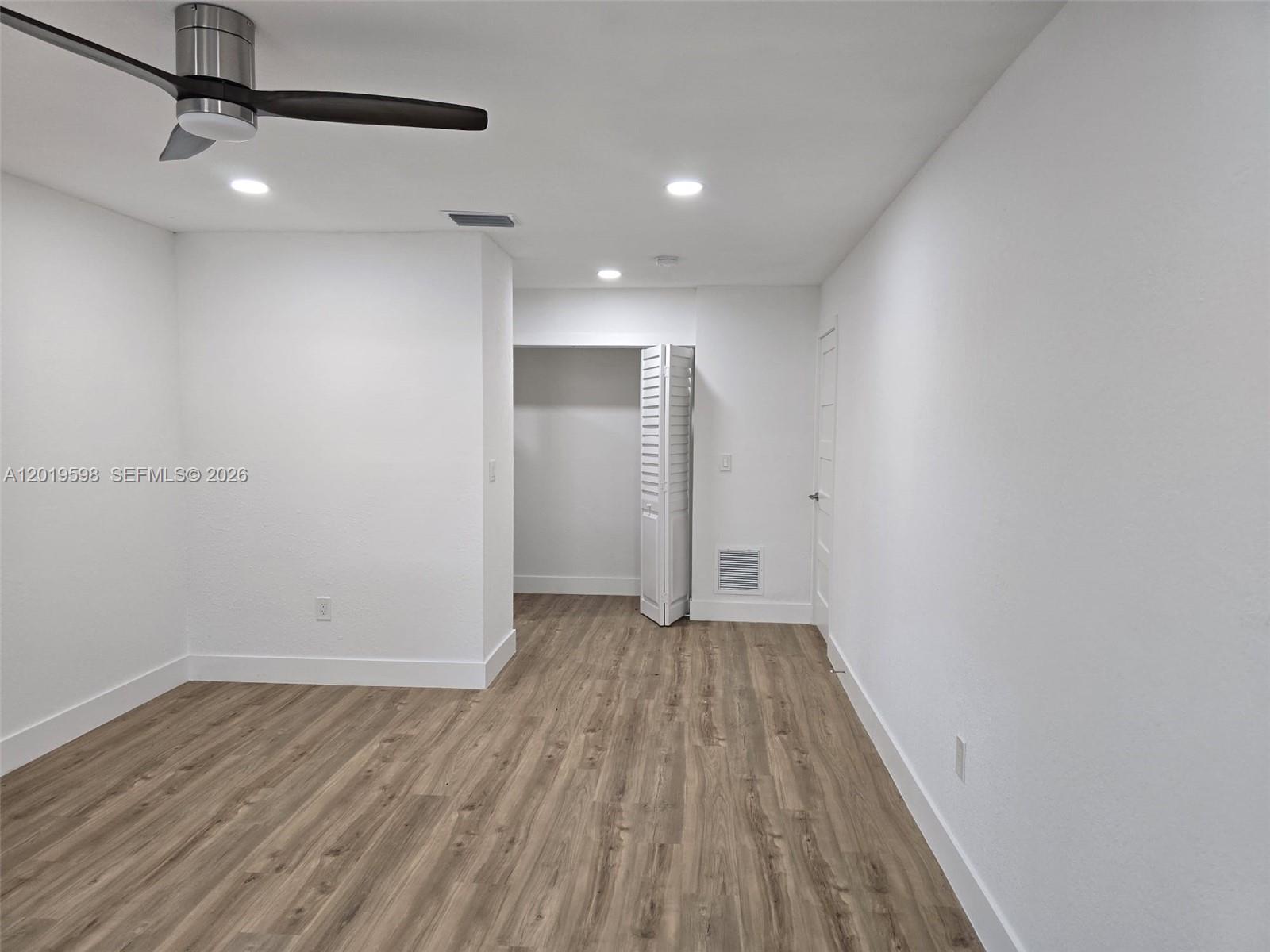 PORT LABELLE UNIT 5 - Residential