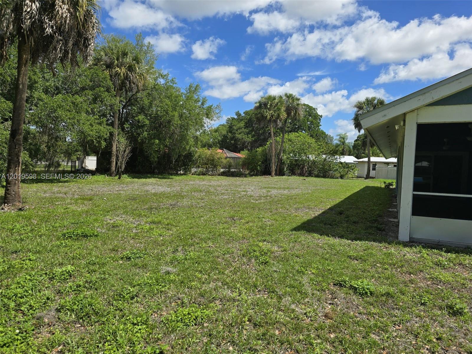 PORT LABELLE UNIT 5 - Residential