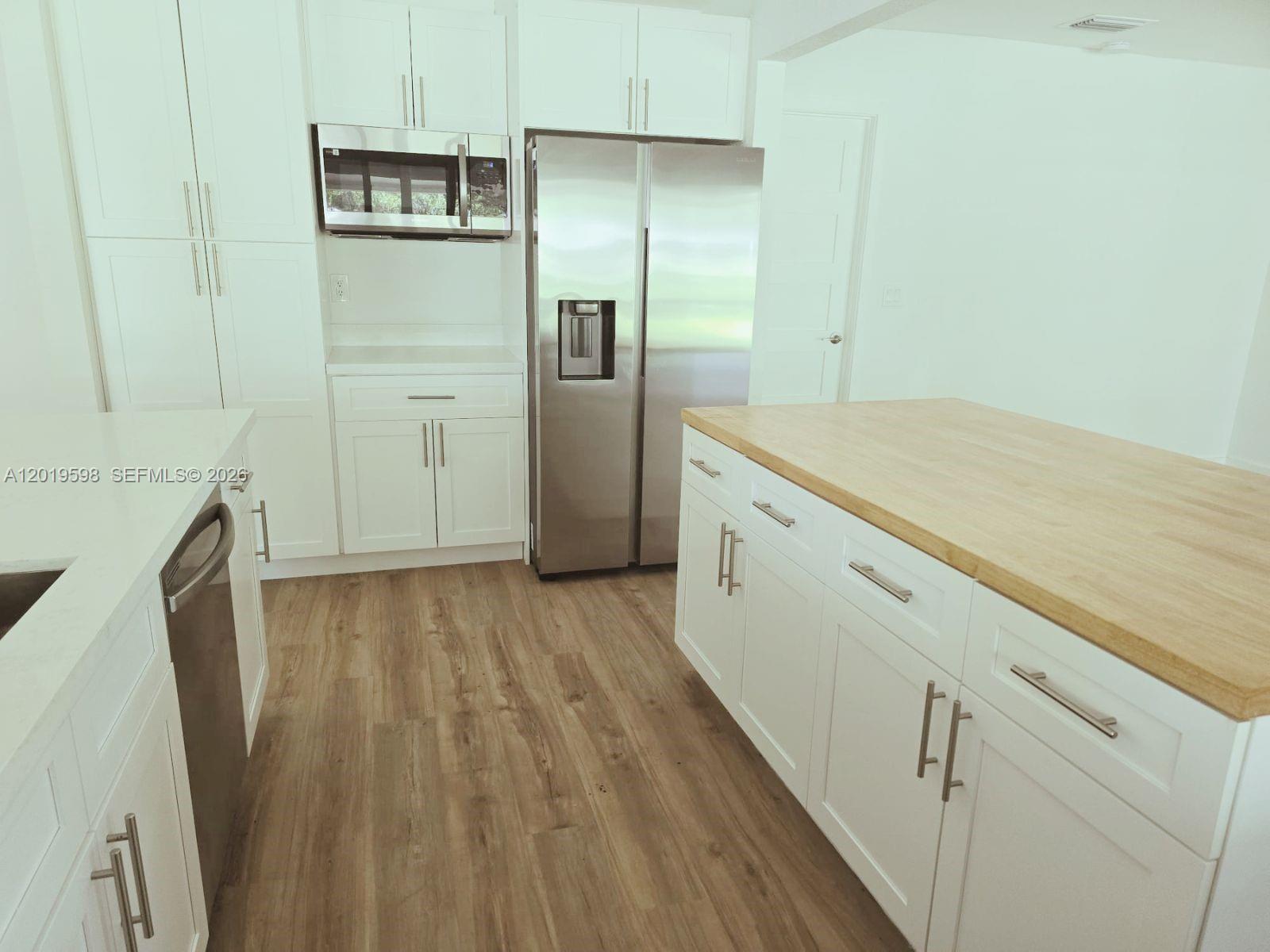 PORT LABELLE UNIT 5 - Residential