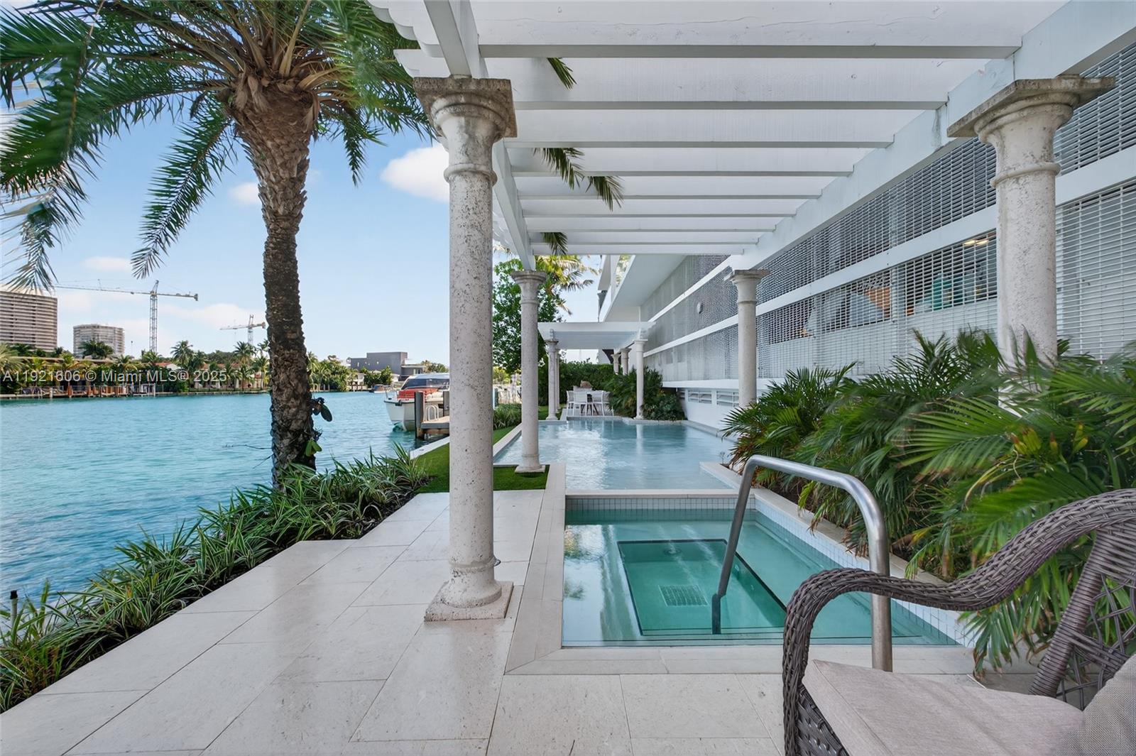 BAY HARBOUR ISLAND - Residential Lease