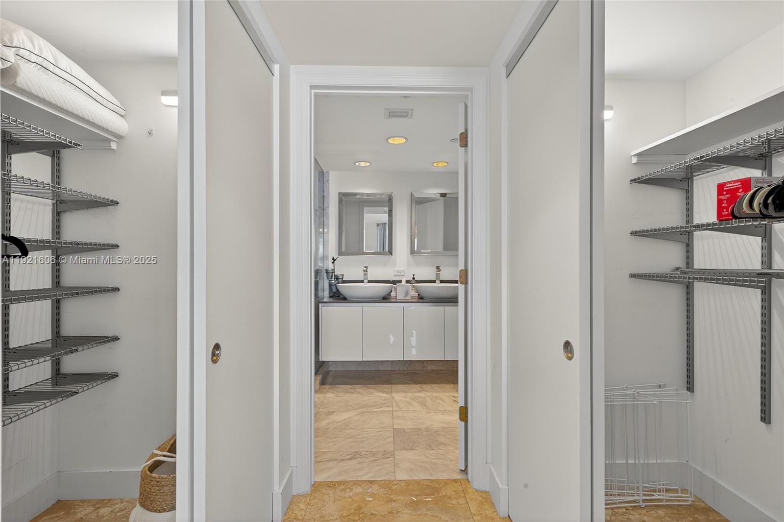 BAY HARBOUR ISLAND - Residential Lease