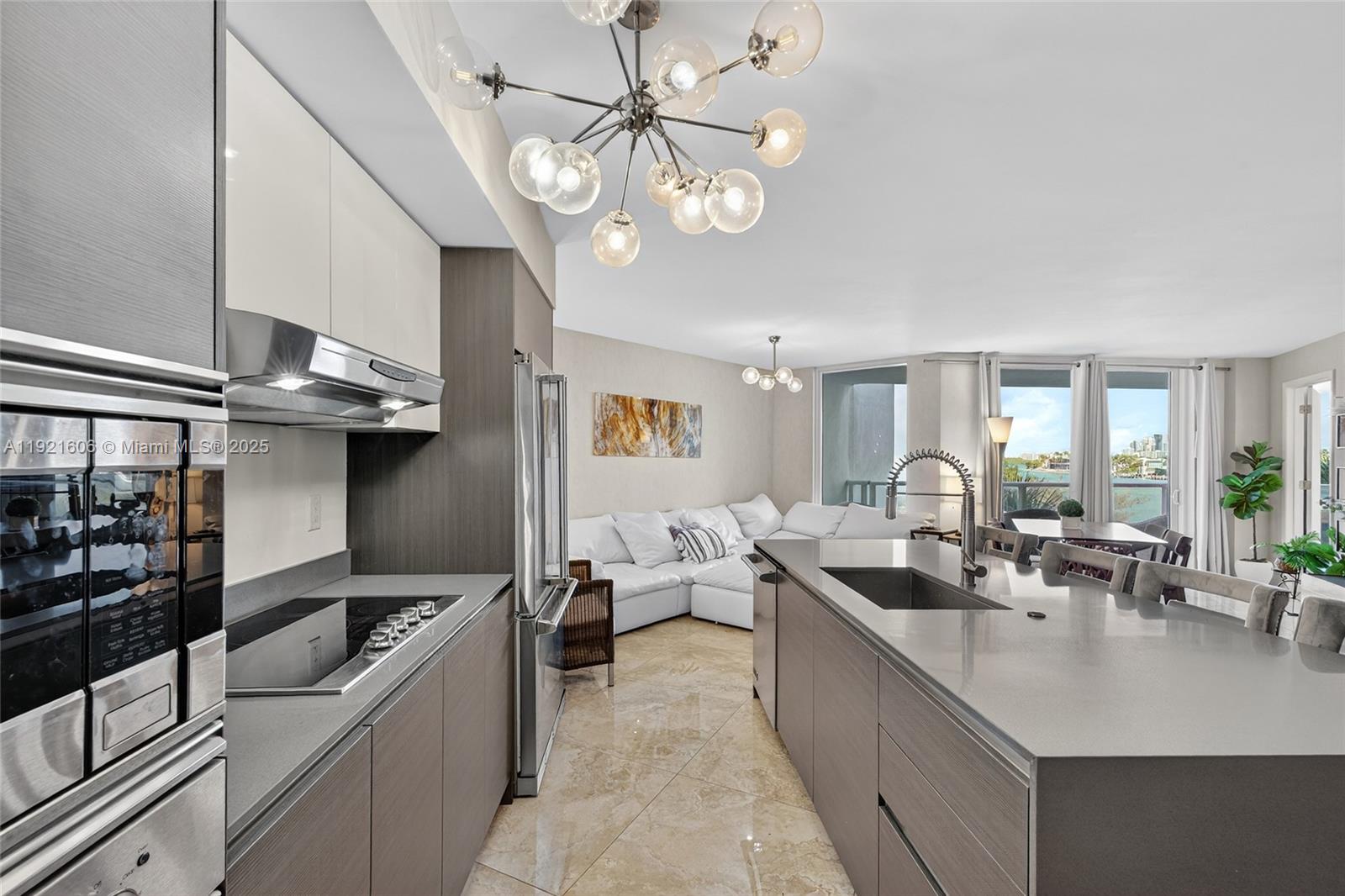 BAY HARBOUR ISLAND - Residential Lease