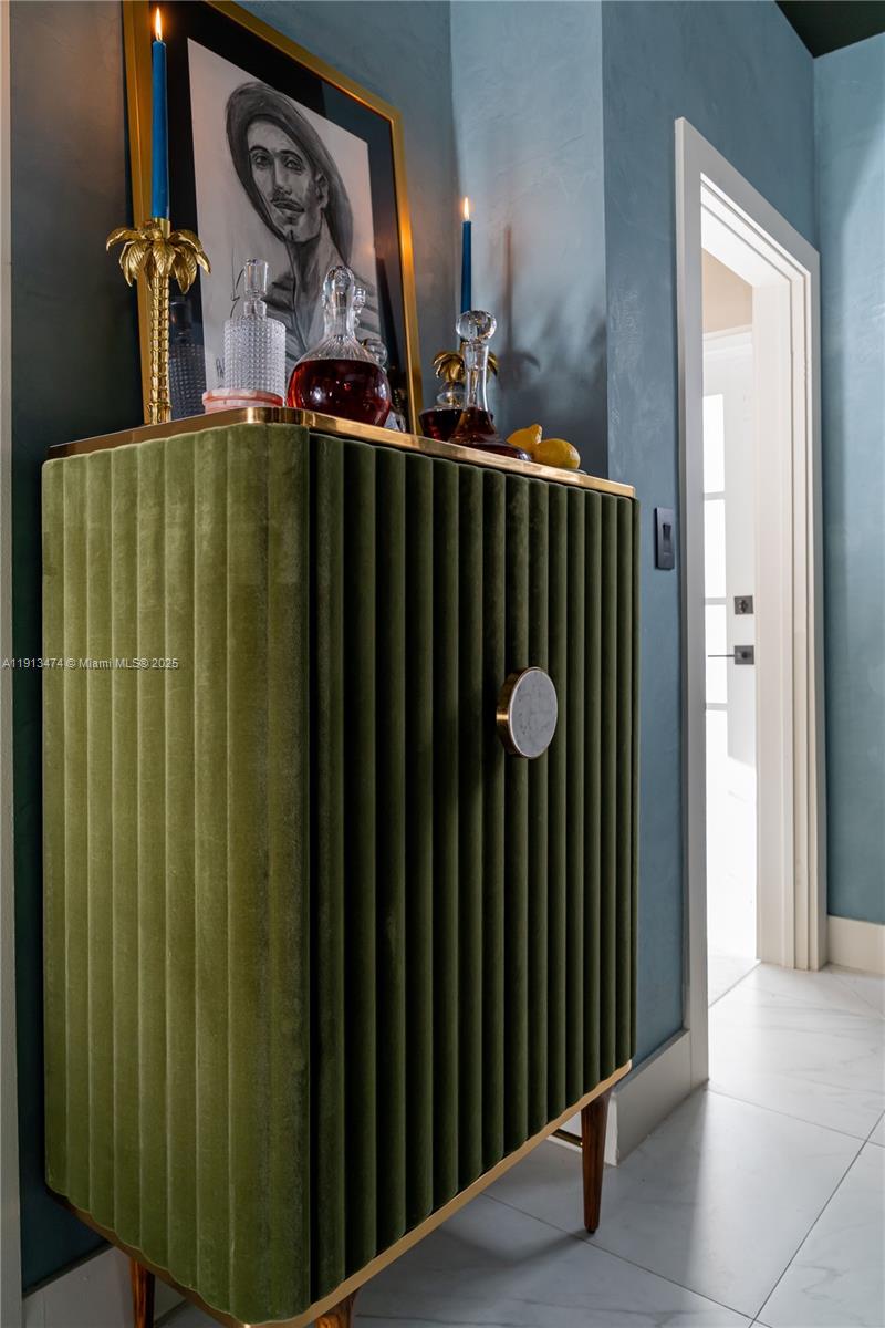 LINCOLN SUB - Residential Lease