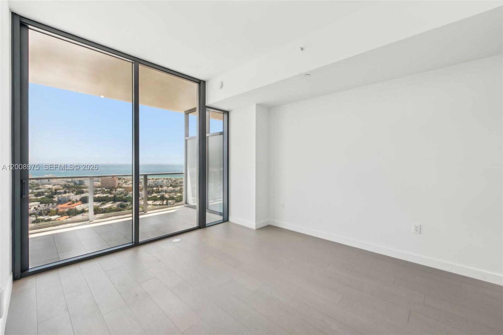 FIVE PARK CONDO - Residential