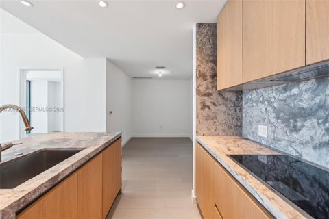 Tiny photo for 500 Alton Rd #3004, Miami Beach, FL 33139 (MLS # A12008975)