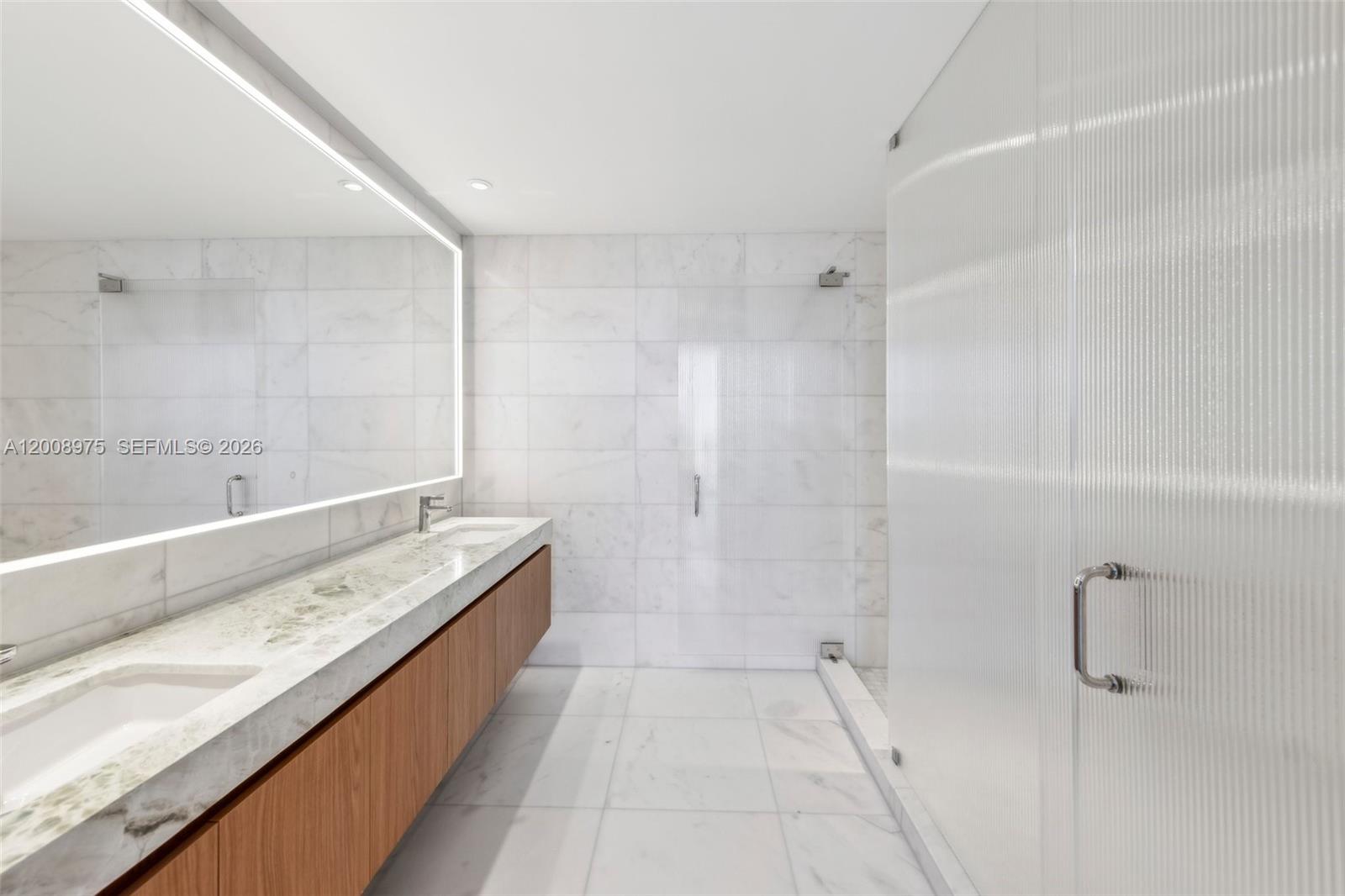 FIVE PARK CONDO - Residential