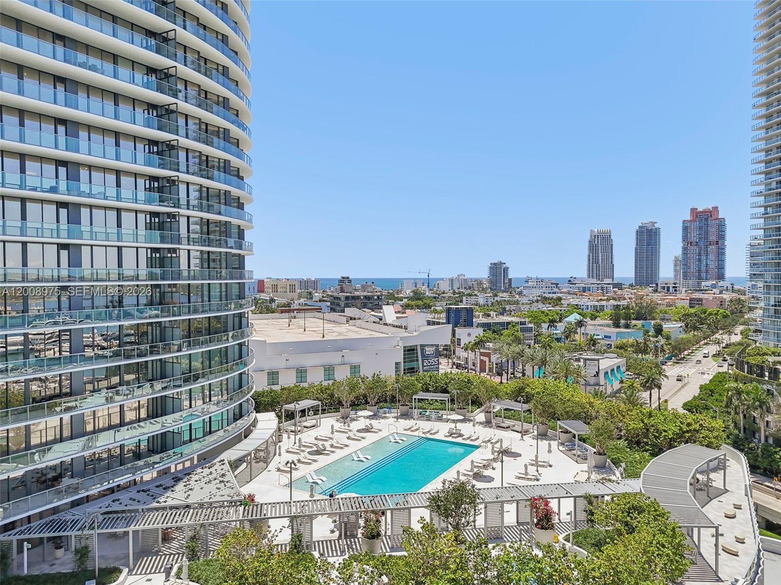 FIVE PARK CONDO - Residential