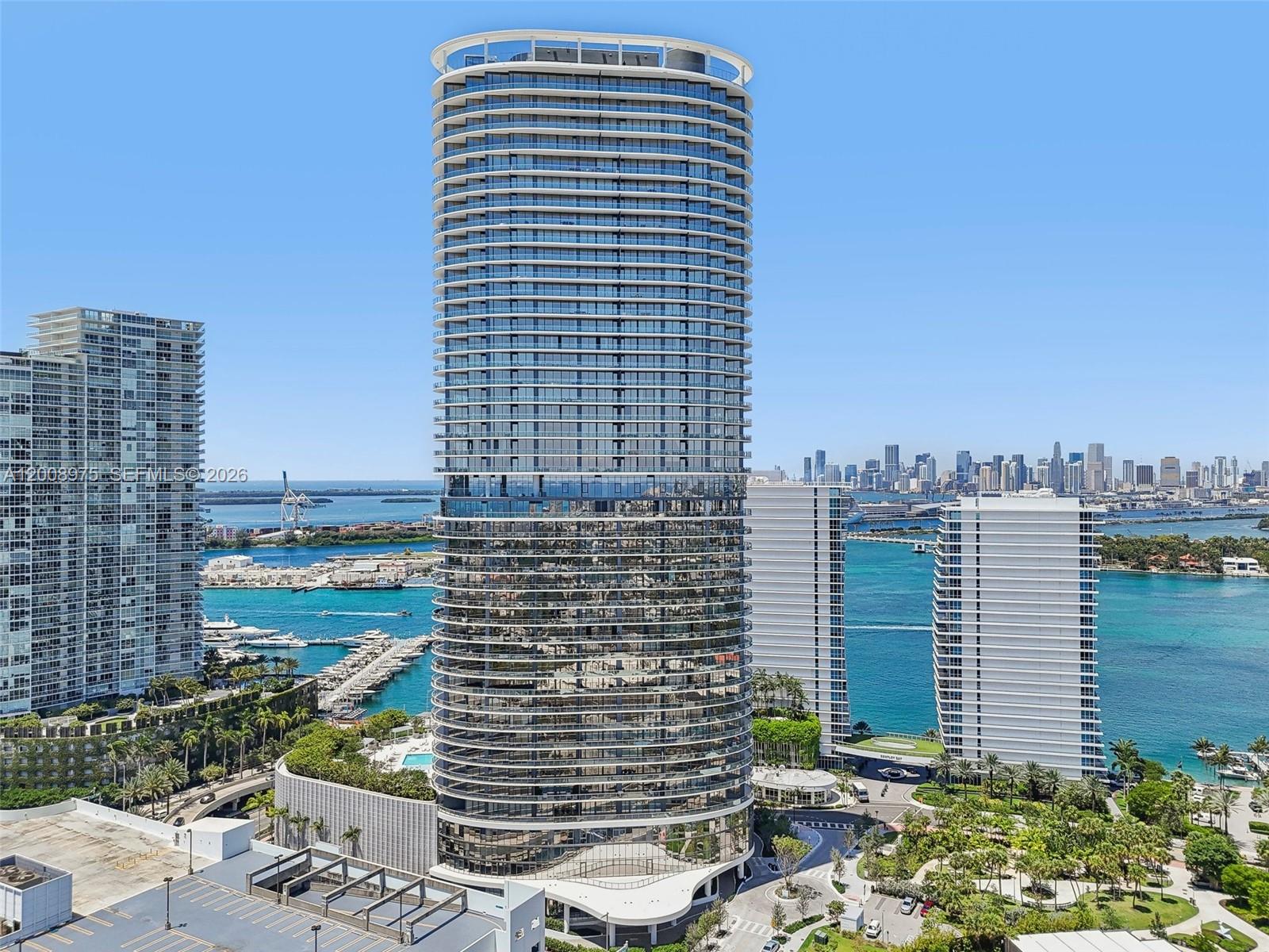 FIVE PARK CONDO - Residential
