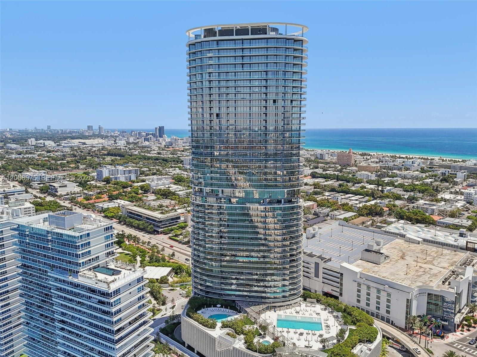 FIVE PARK CONDO - Residential
