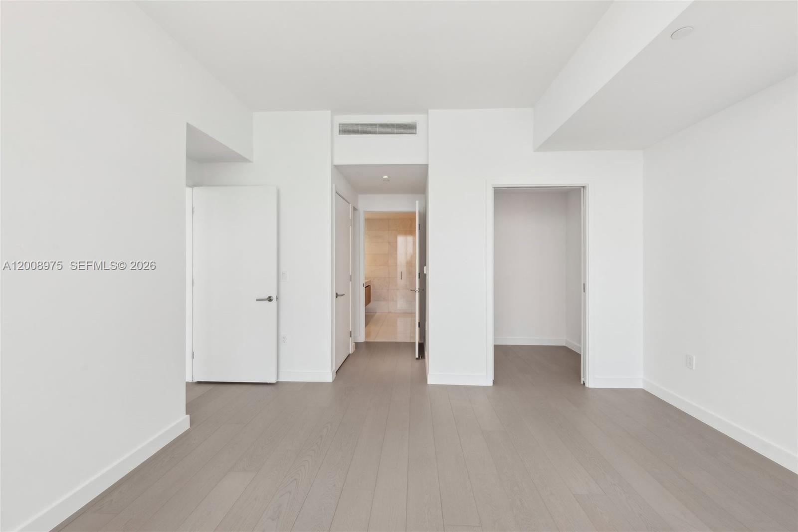 FIVE PARK CONDO - Residential