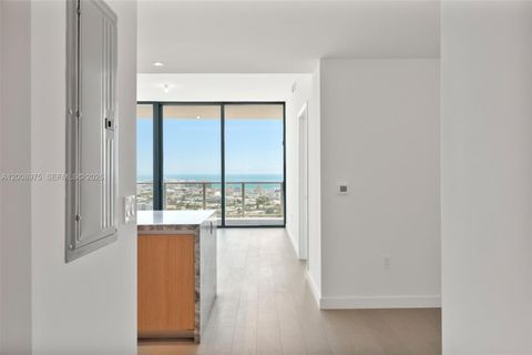 Tiny photo for 500 Alton Rd #3004, Miami Beach, FL 33139 (MLS # A12008975)