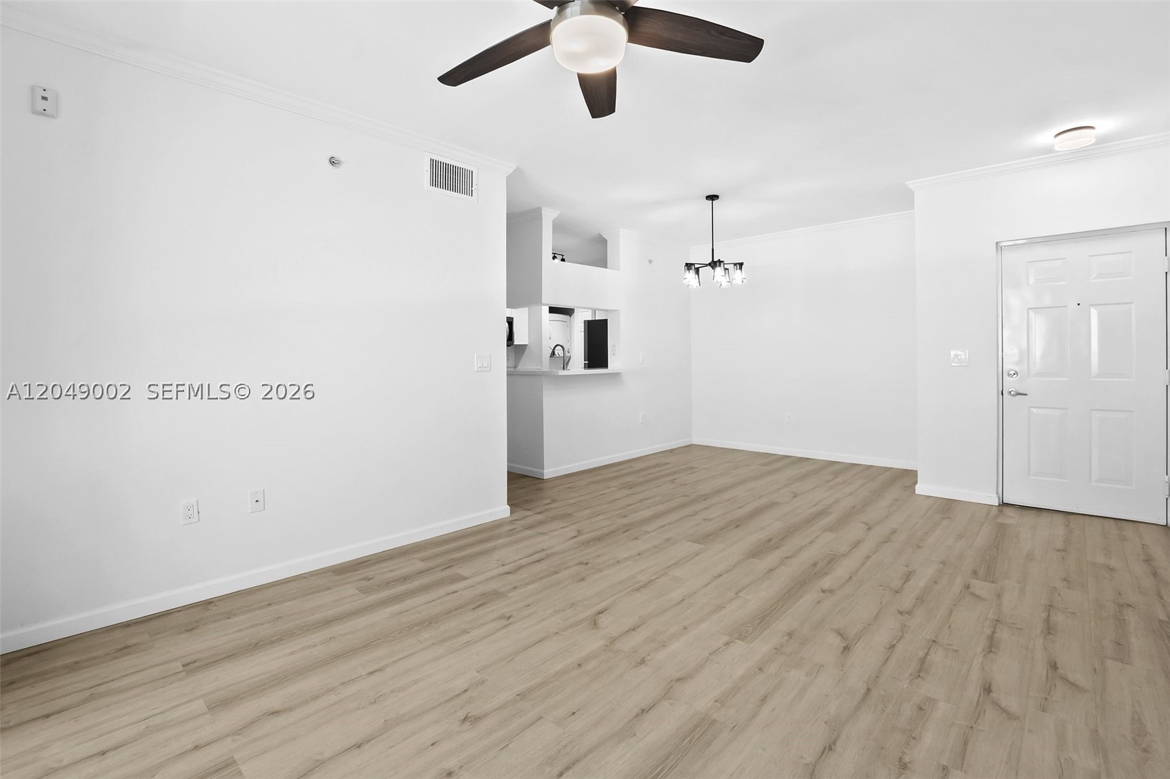 17145 N Bay Rd 4303
