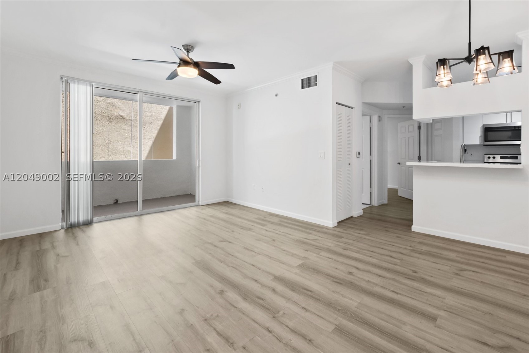 17145 N Bay Rd 4303