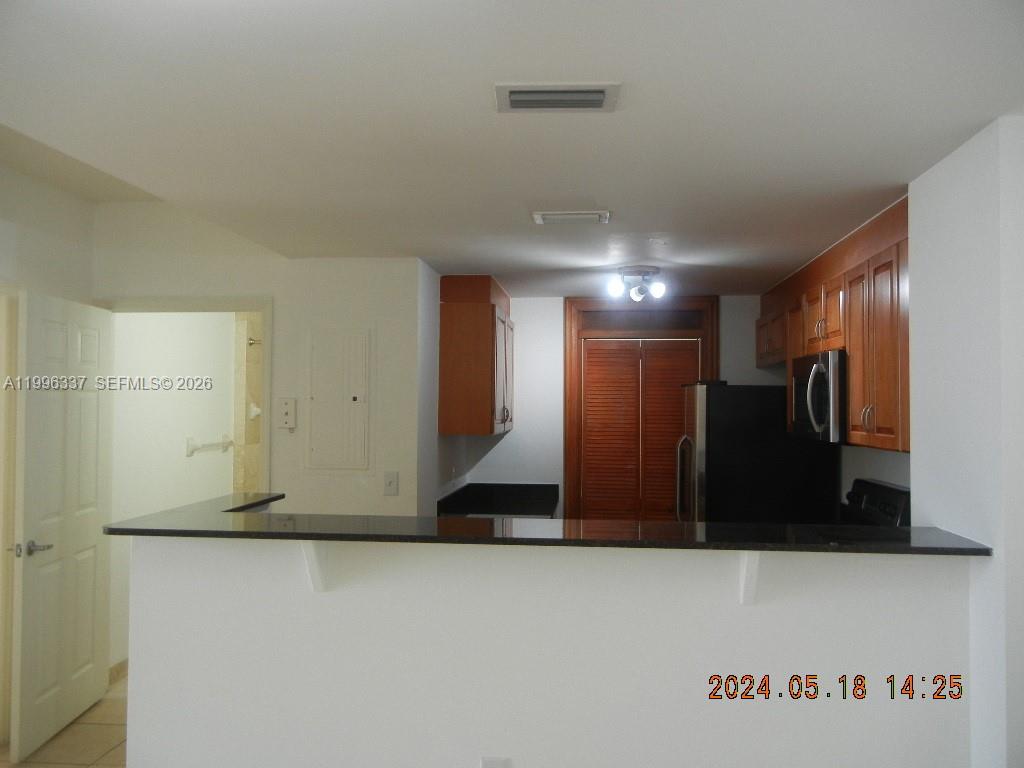 LEJEUNE PLAZA CONDO - Residential Lease