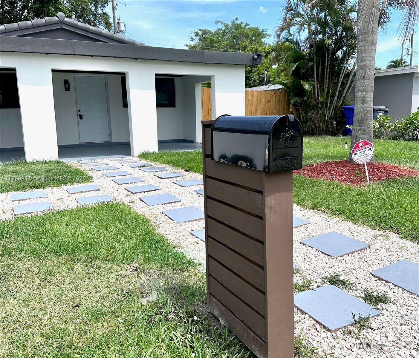 SHERIDAN PARK - Residential Lease