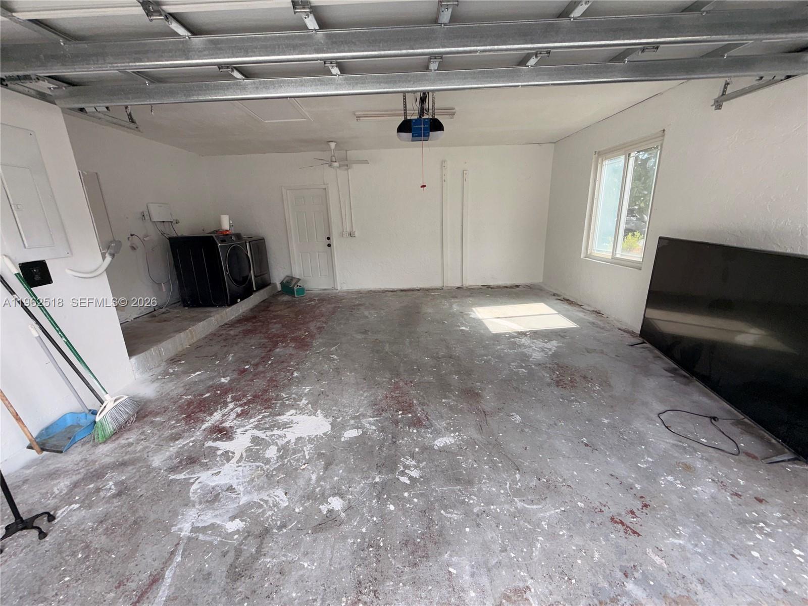 CHATELAINE - Residential