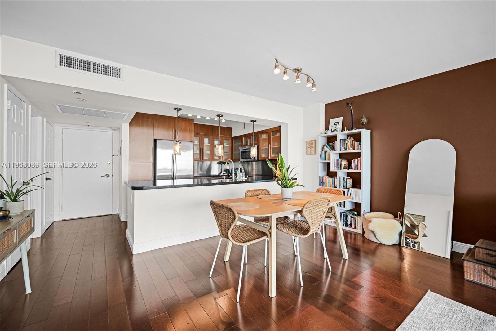 SEACOAST 5700 CONDO - Residential