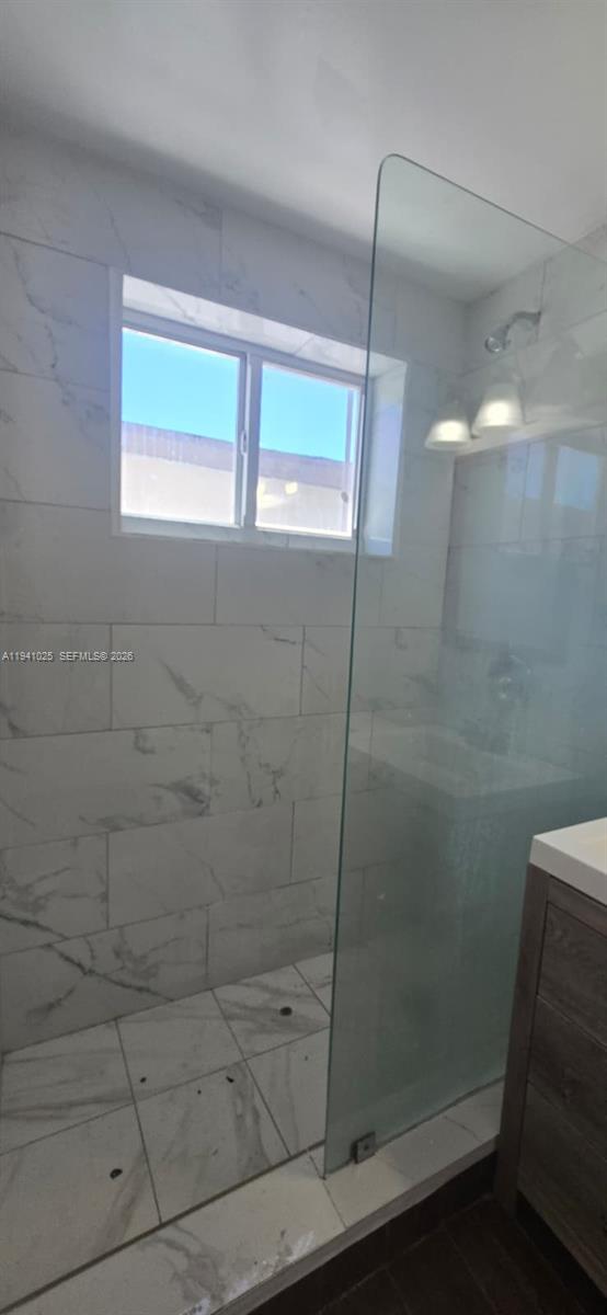 HAPPY APARTMENTS CONDO - Residential Lease