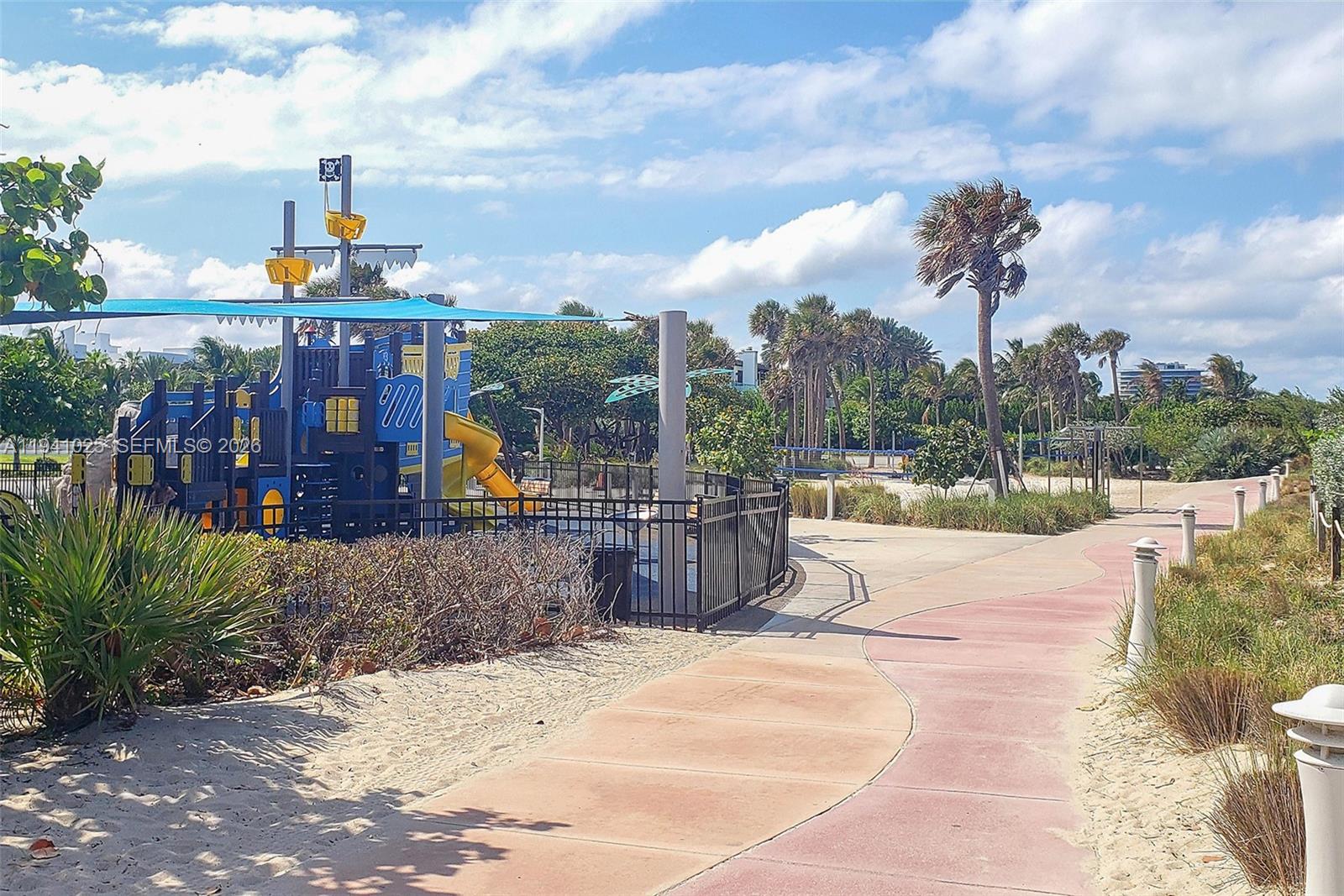 HAPPY APARTMENTS CONDO - Residential Lease