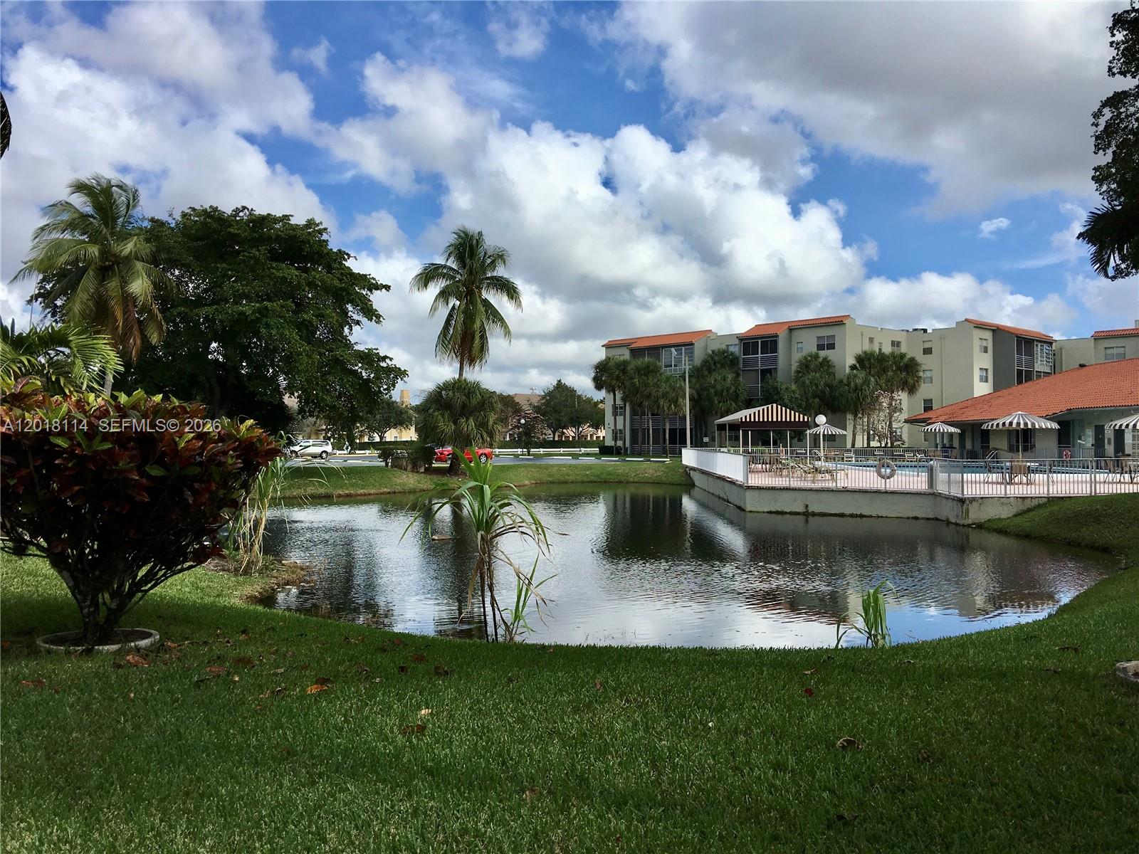 COURTYARDS OF BROWARD - Residential