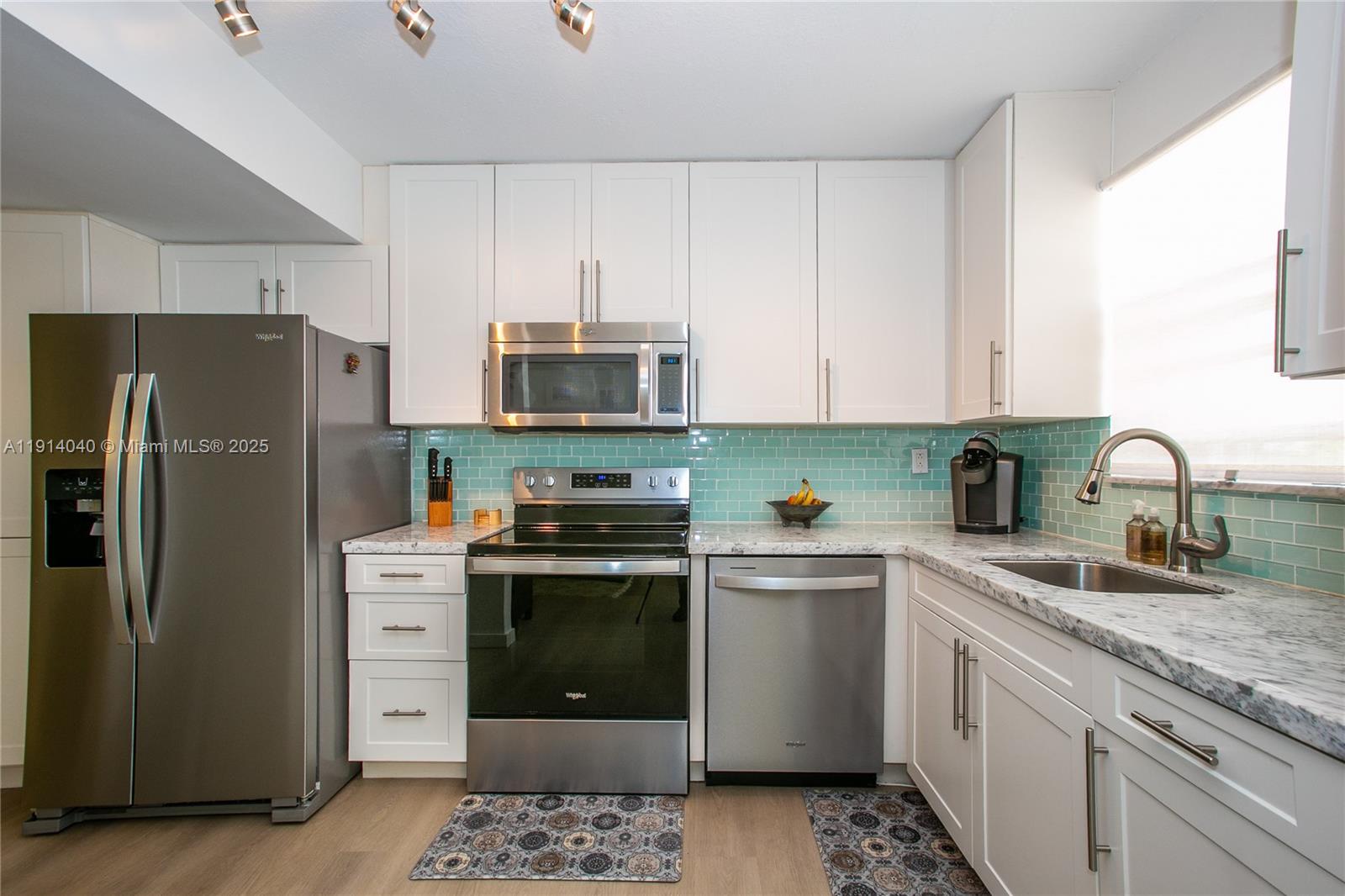 GOLDEN SURF TOWERS CONDO - Residential Lease