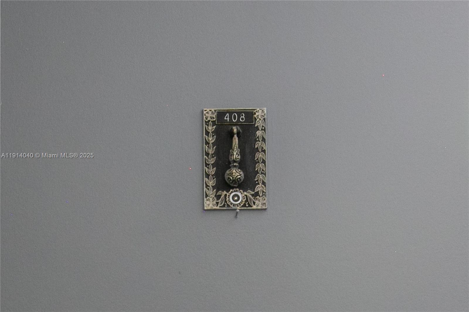 GOLDEN SURF TOWERS CONDO - Residential Lease