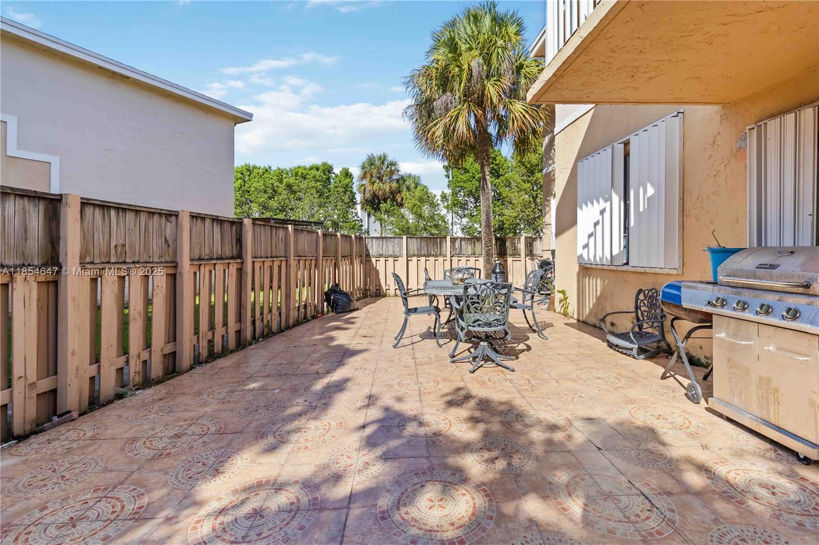 DORAL GARDENS CONDO - Residential