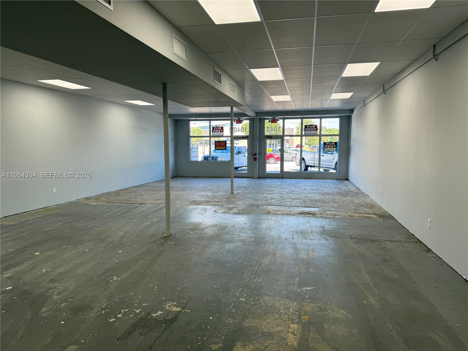 1040 E Oakland Park Blvd 1040-42