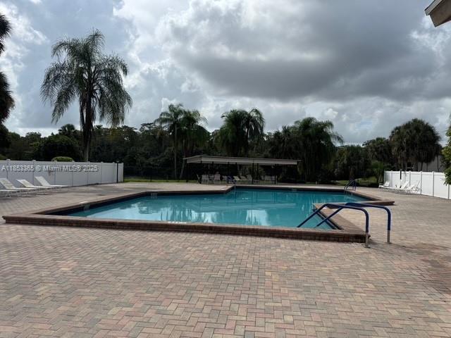 TRADEWINDS B CONDO - Residential