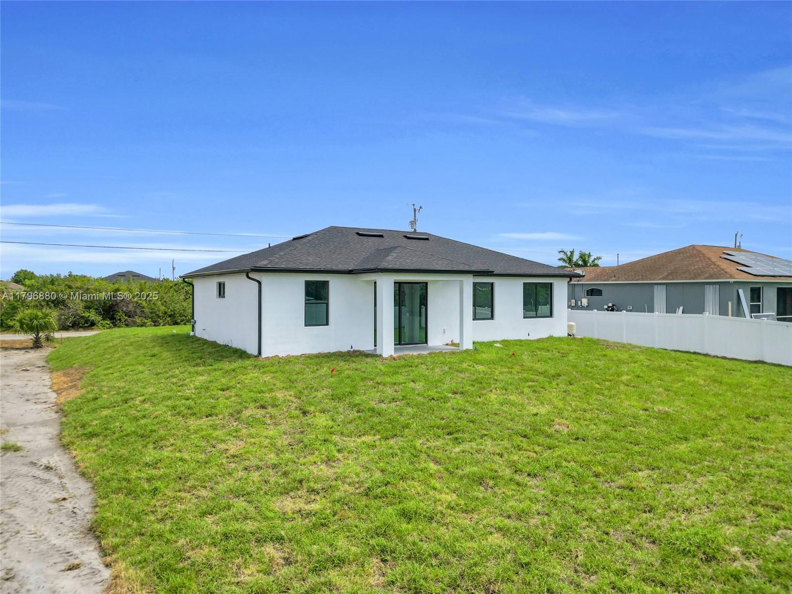 LEHIGH ACRES - Residential