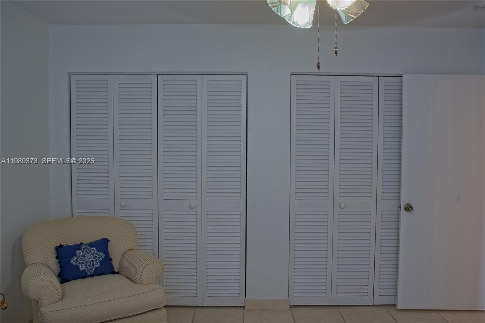 BEVERLY HILLS CONDO NUMBE - Residential