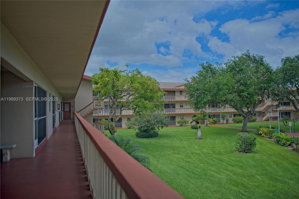 Photo of 5300 Washington St #F215, Hollywood, FL 33021 (MLS # A11989373)