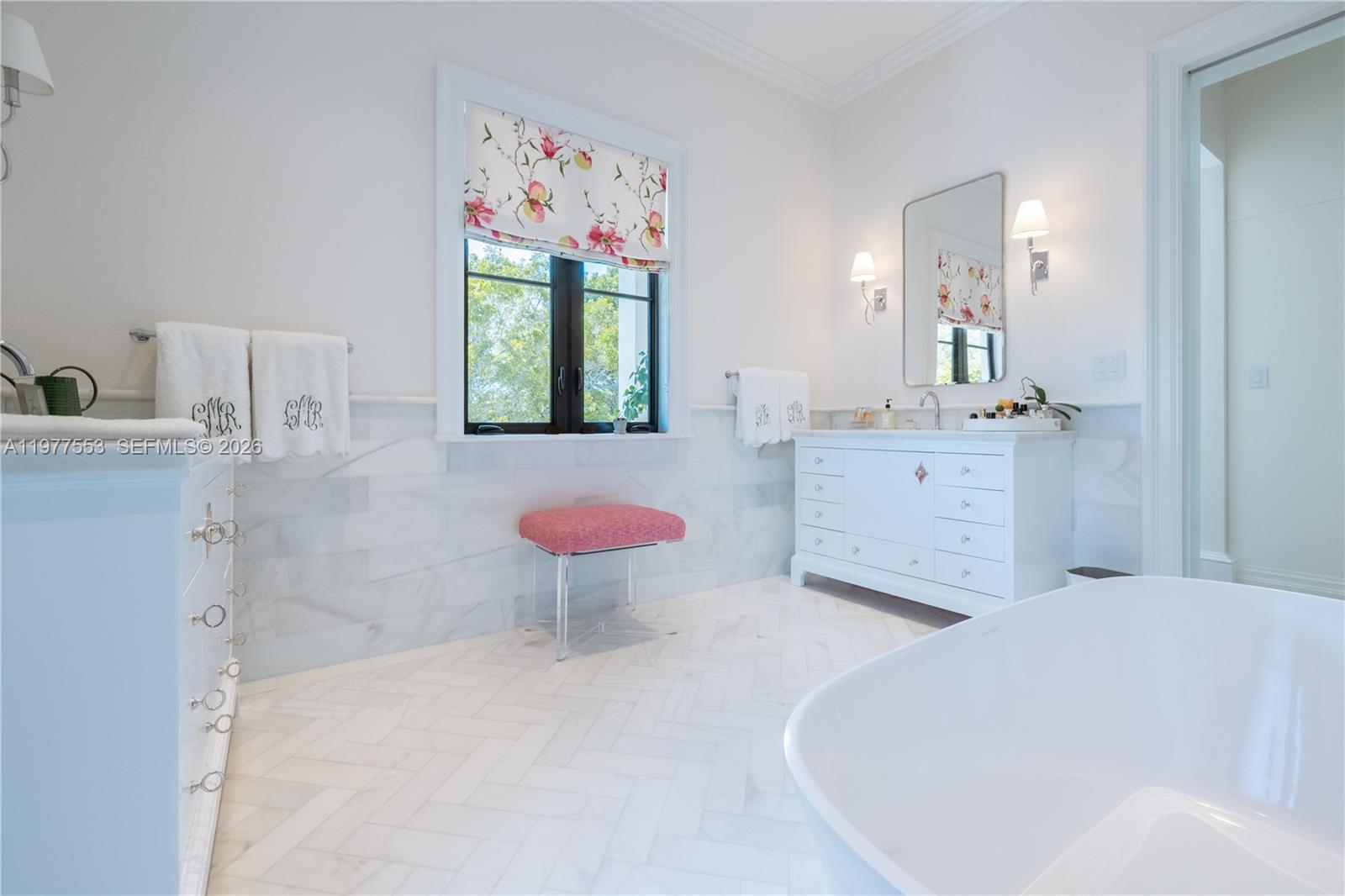 CORAL GABLES BILTMORE SEC - Residential