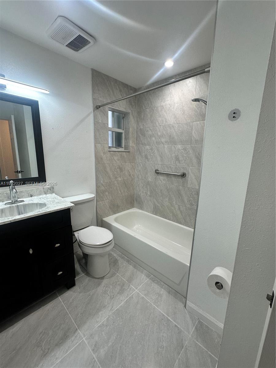 KEYS-GATE NO 2 - Residential