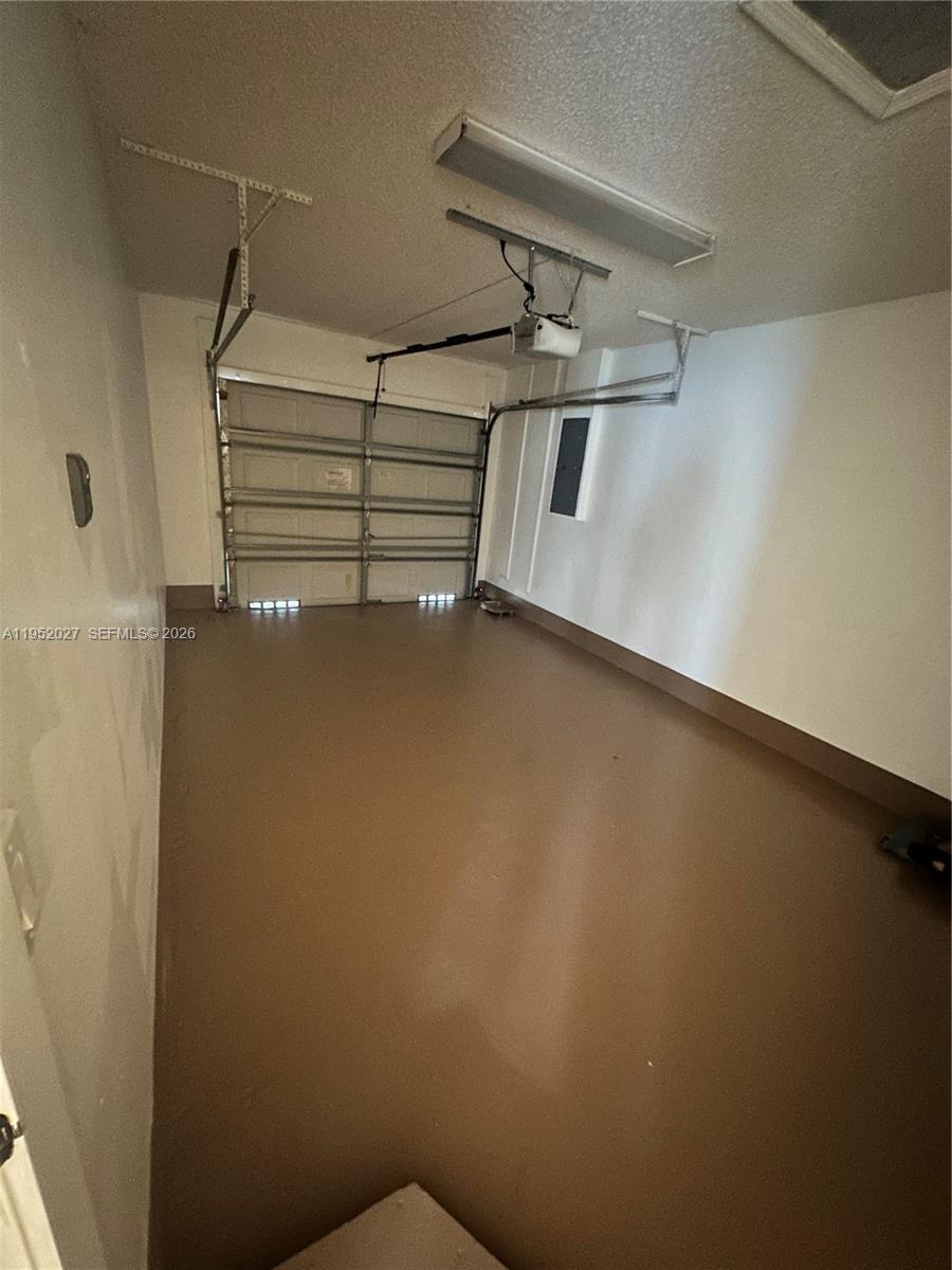 KEYS-GATE NO 2 - Residential