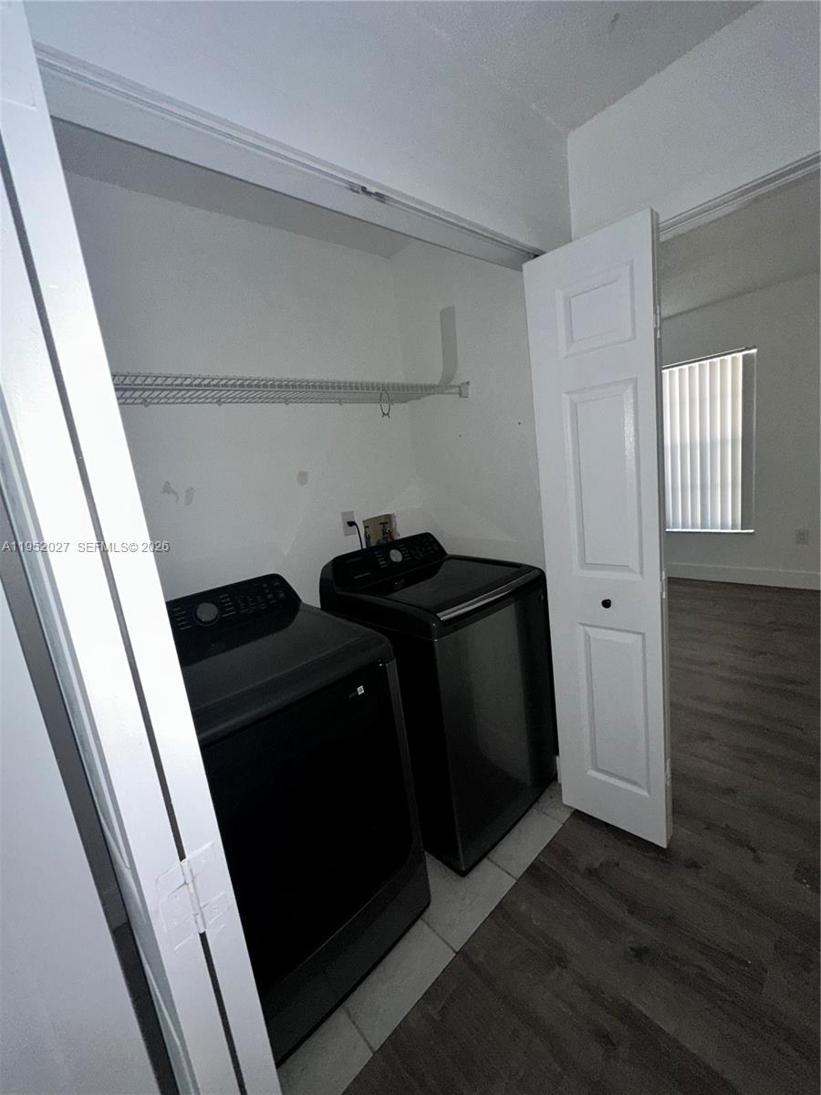 KEYS-GATE NO 2 - Residential