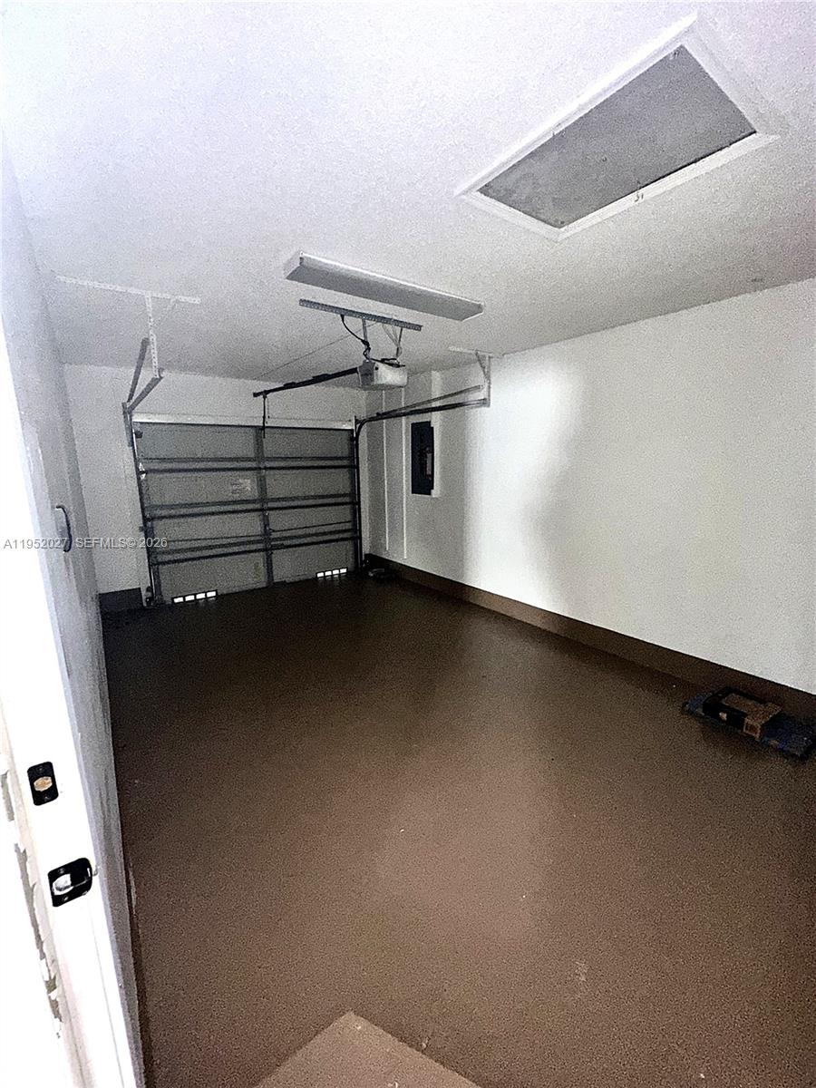 KEYS-GATE NO 2 - Residential