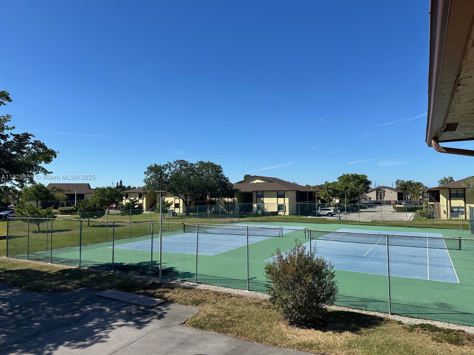 10045 Winding Lake Rd 104