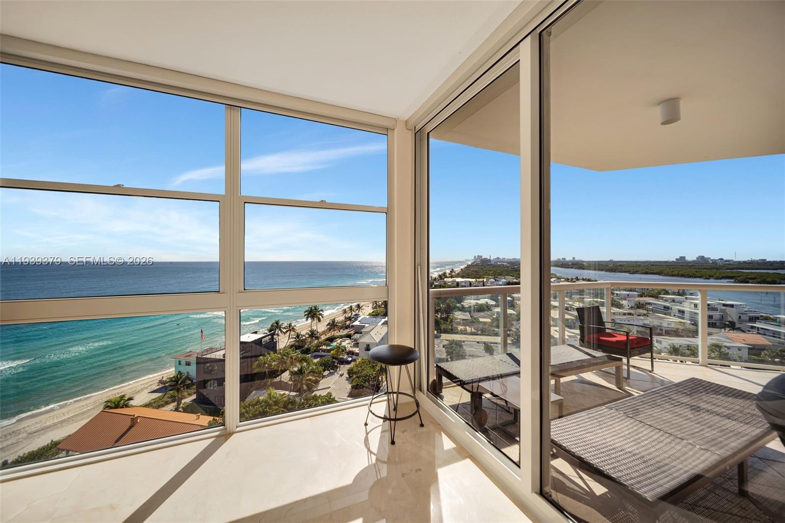 RENAISSANCE ON THE OCEAN - Residential