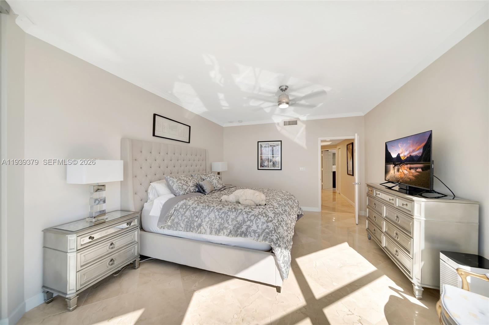 RENAISSANCE ON THE OCEAN - Residential