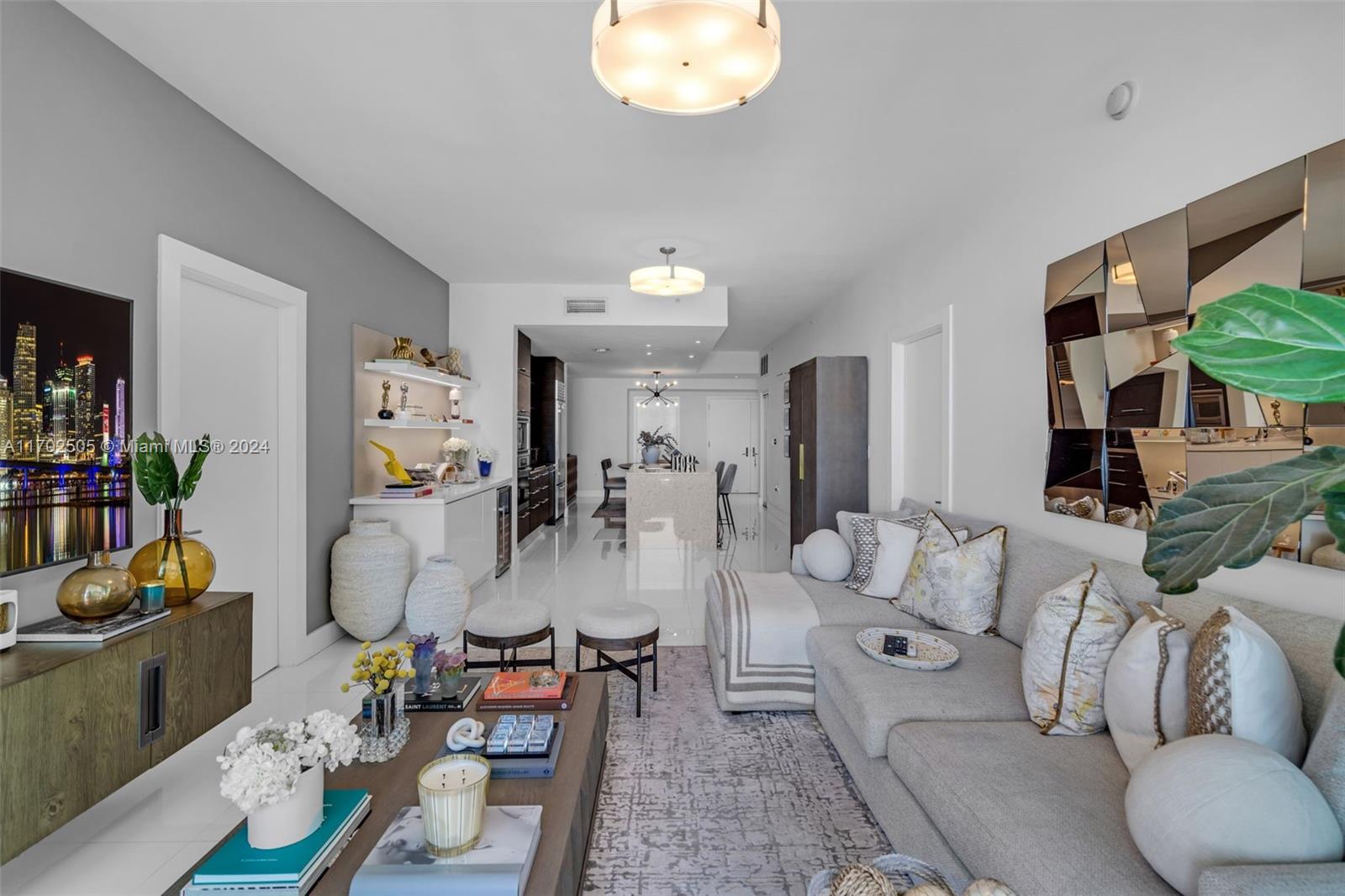 900 BISCAYNE BAY CONDO - Residential