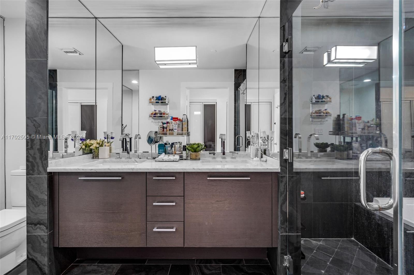 900 BISCAYNE BAY CONDO - Residential