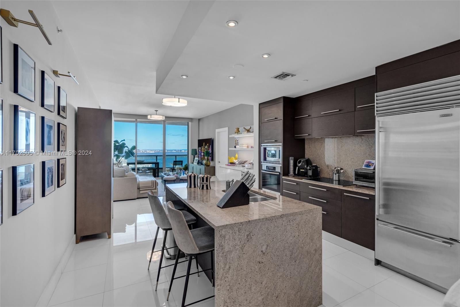 900 BISCAYNE BAY CONDO - Residential