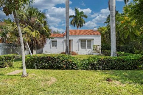 Photo of 515 W 30th St, Miami Beach, FL 33140 (MLS # A11879004)